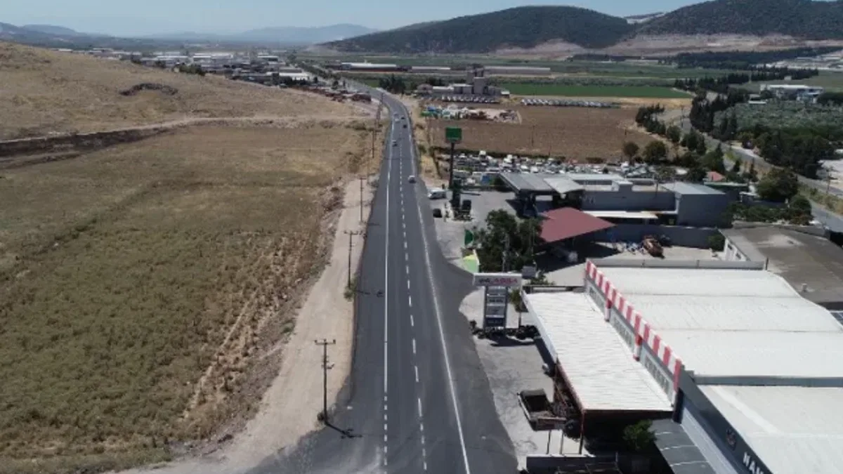 Manisa Büyükşehir asfaltta rekora doymuyor