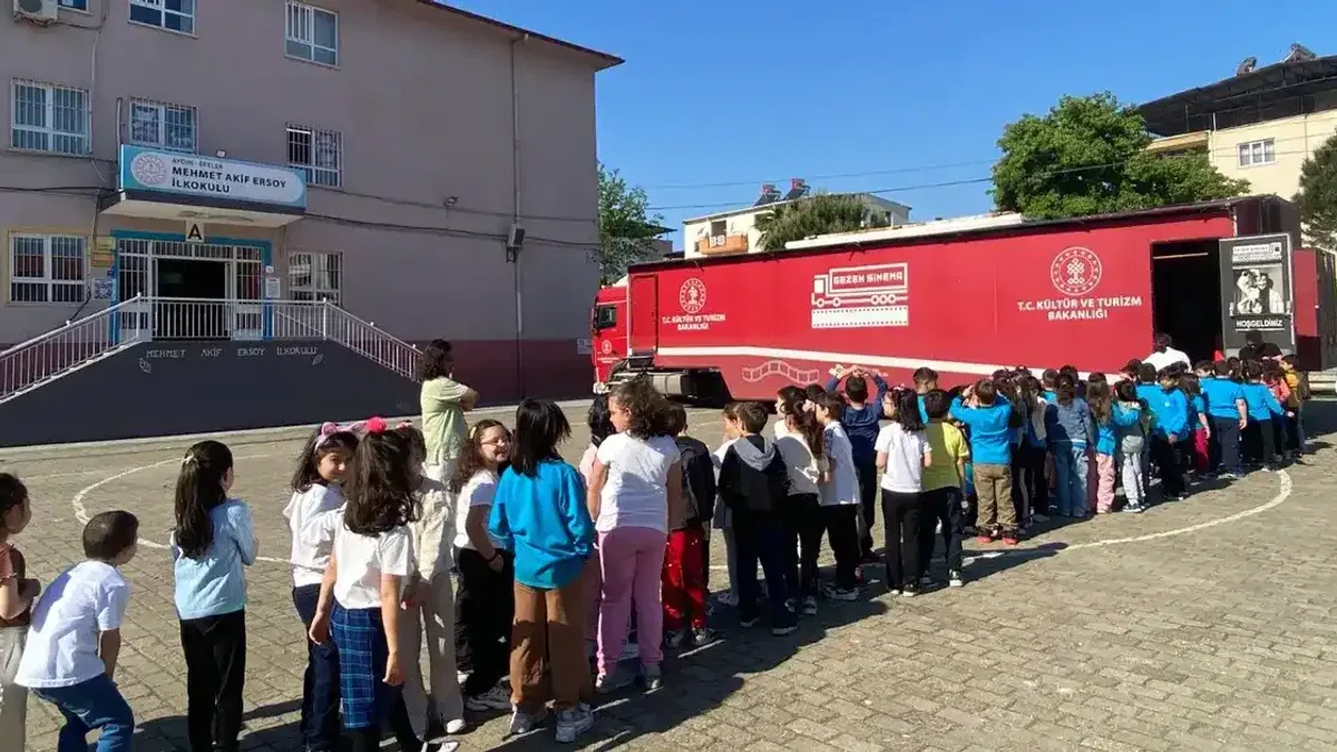 Gezen Sinema 81 ilin tamamına ulaştı