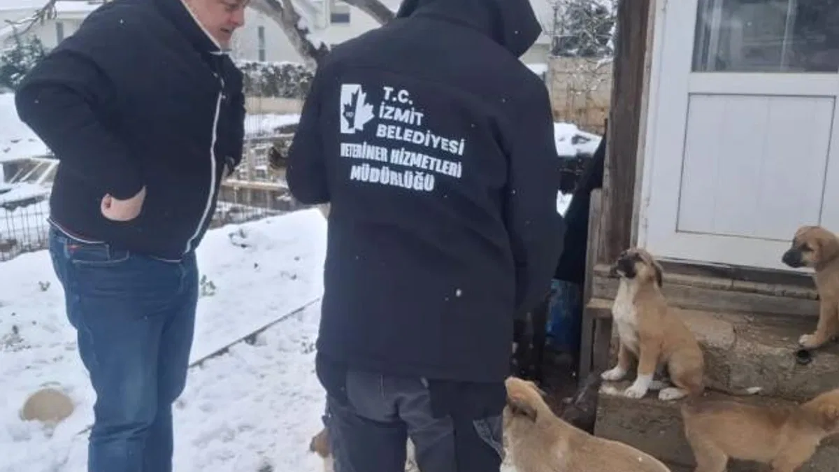 Kocaeli İzmit Belediyesinden soğuk günlerde sıcak destek