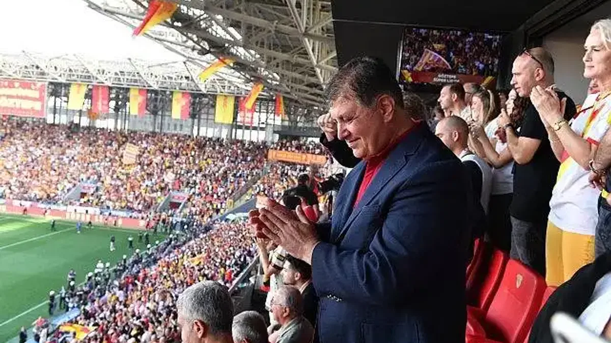Başkan Tugay Göztepe'nin Süper Lig heyecanına ortak oldu