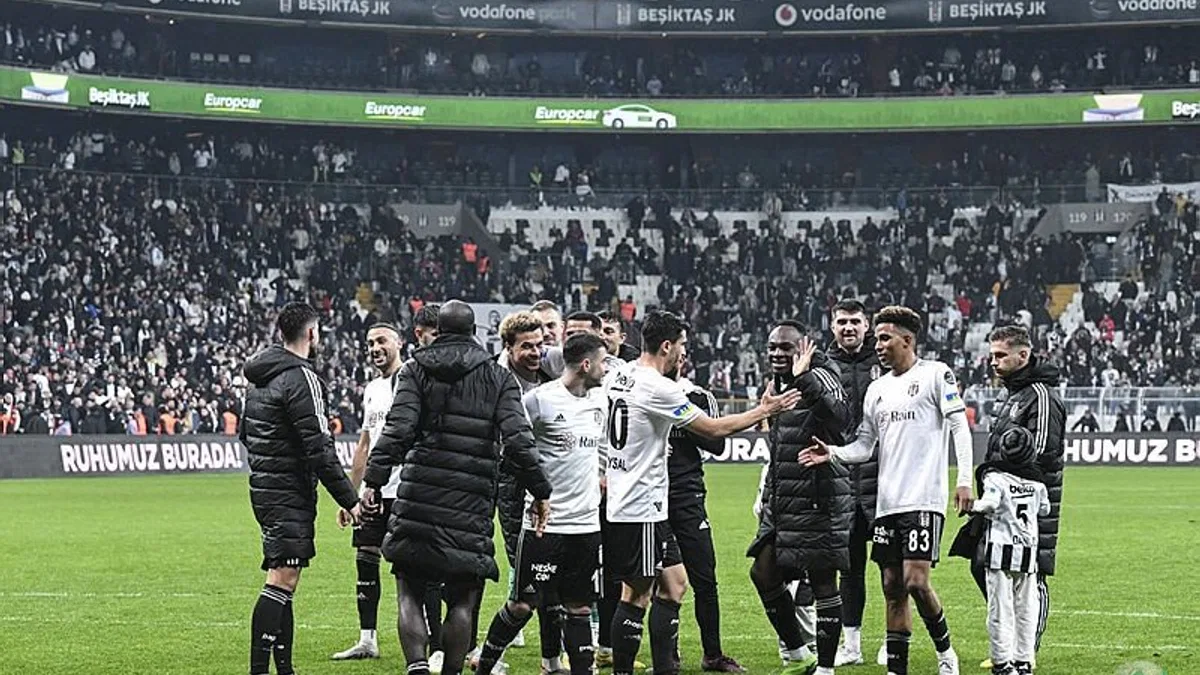 BEŞİKTAŞ HABERLERİ - Beşiktaş kadroda revizeye gidiyor! 9 isim yolcu