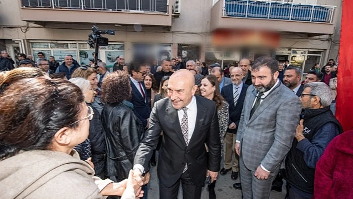 Halkın Bakkalı/Halkın Kasabı Bornova ve Balçova'da iki şube daha açtı