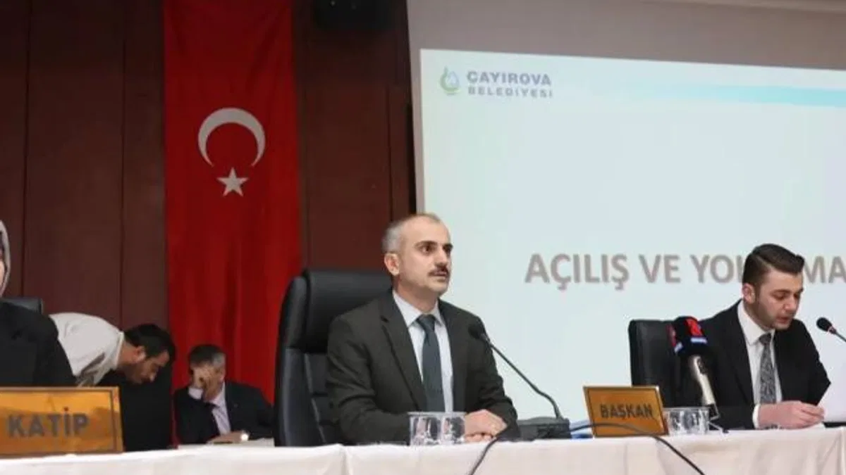 Kocaeli Çayırova'da olağanüstü meclis toplantısı yapıldı