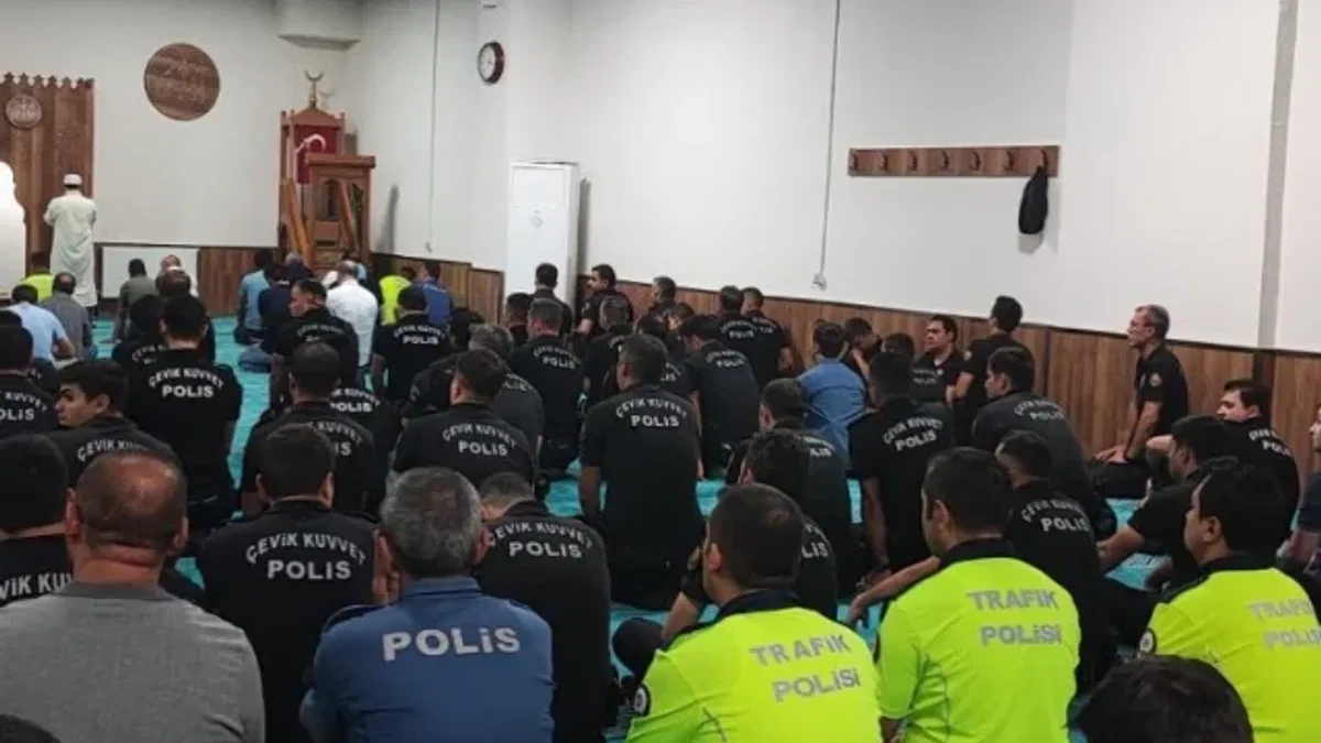 Bingöl'de şehit polisler için mevlit