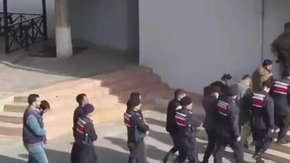 Jandarmadan 123 zehir tacirine gözaltı! 465 bin hap ele geçirildi