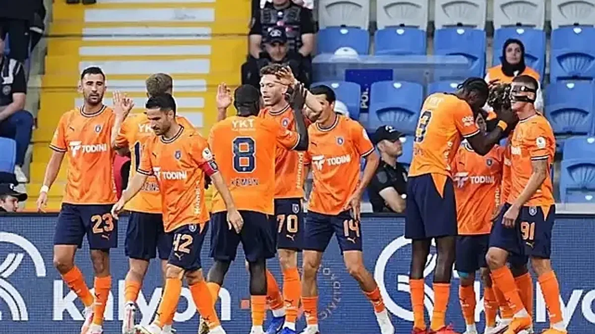 İstanbul Başakşehir 2-0 Kocaelispor (Maç Sonucu)