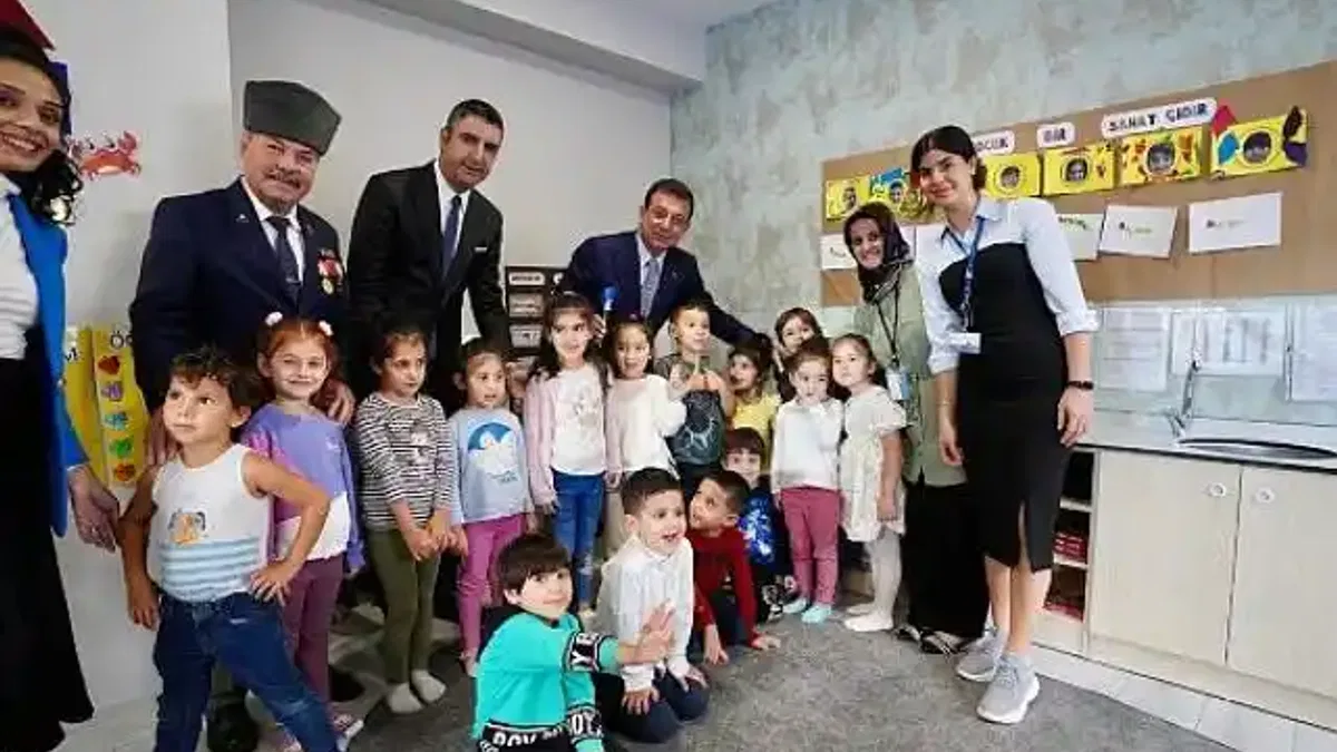 Ekrem İmamoğlu 'Uğur Mumcu Sosyal Yaşam Merkezi'ni Ziyaret Etti