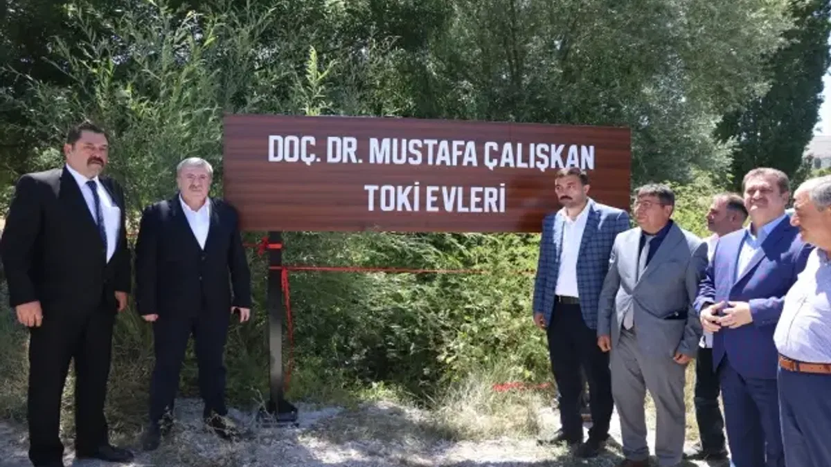 Emniyet Genel Müdür Yardımcısı Çalışkan'ın ismi Niğde'de köprü ve mahalleye verildi