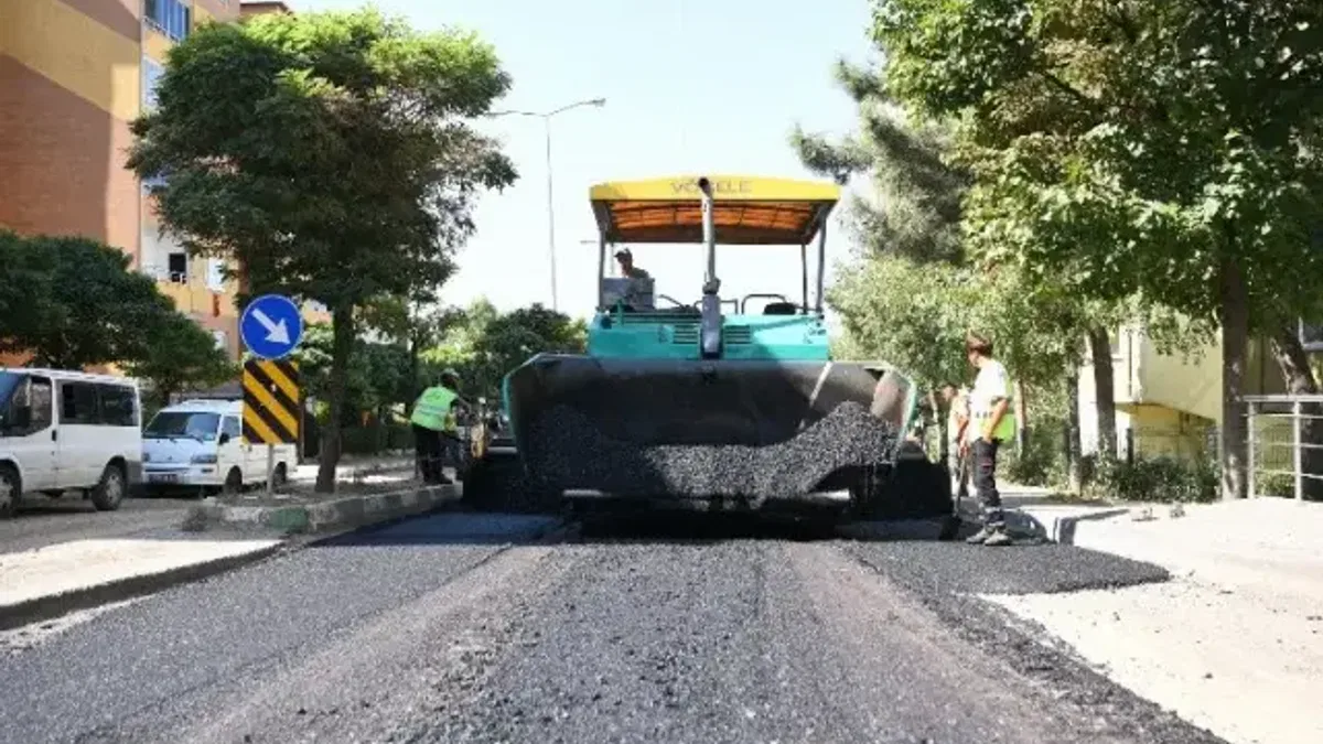 Çayırova'da asfalt seferberliği tam gaz