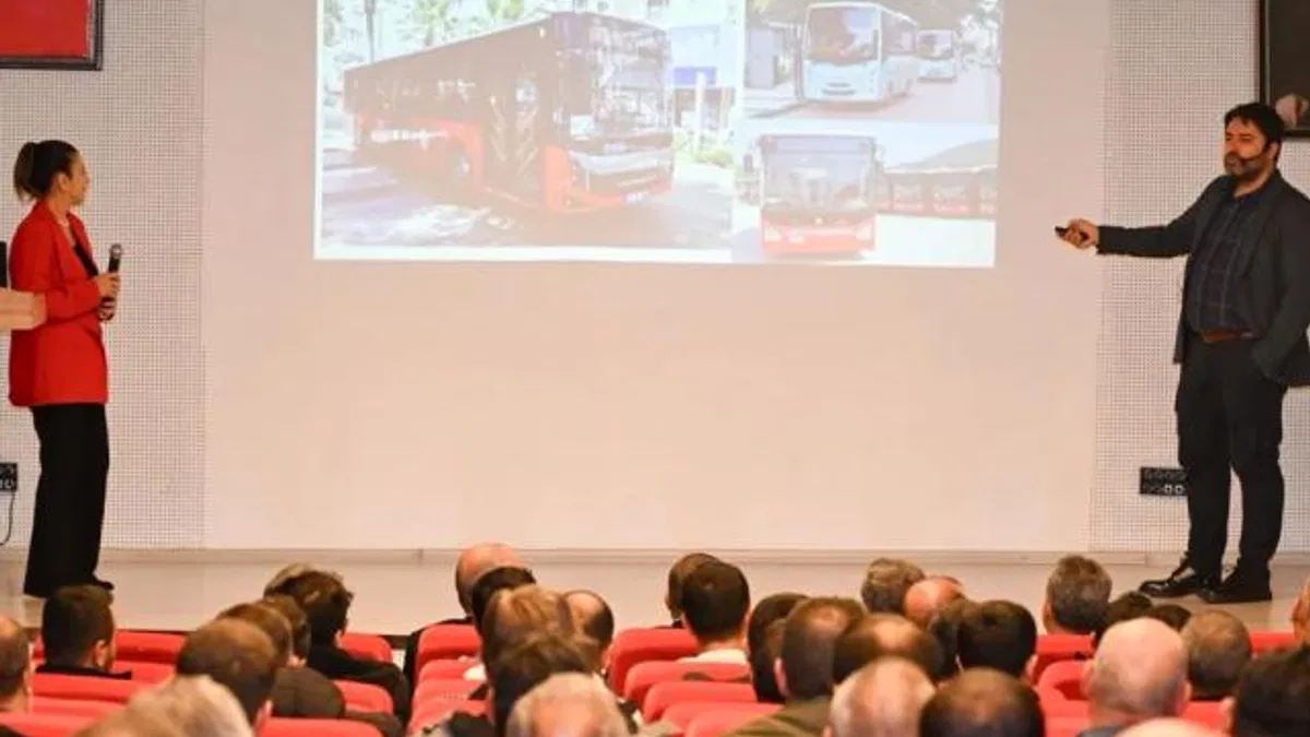 Manisa Büyükşehir’den bin şoföre nezaket eğitimi