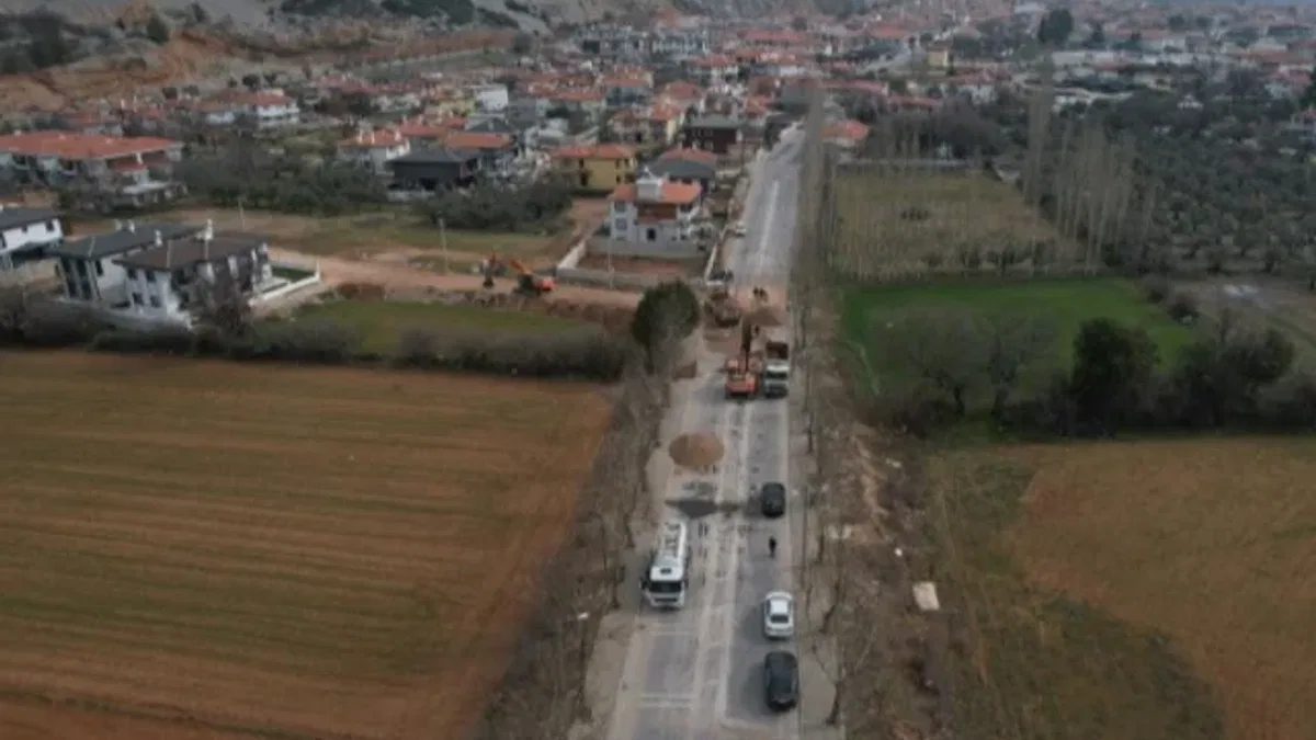Manisa Düğerek'te asfalt çalışması başladı
