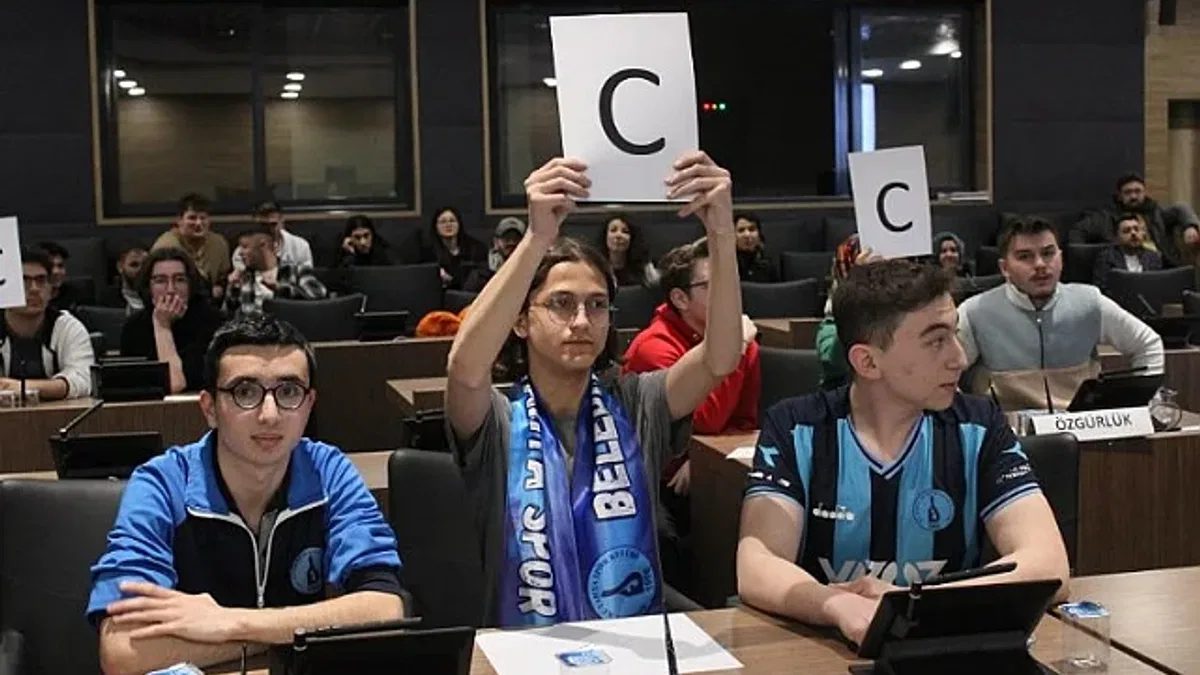 Kütahya'da 'bilgi'ler yarıştı