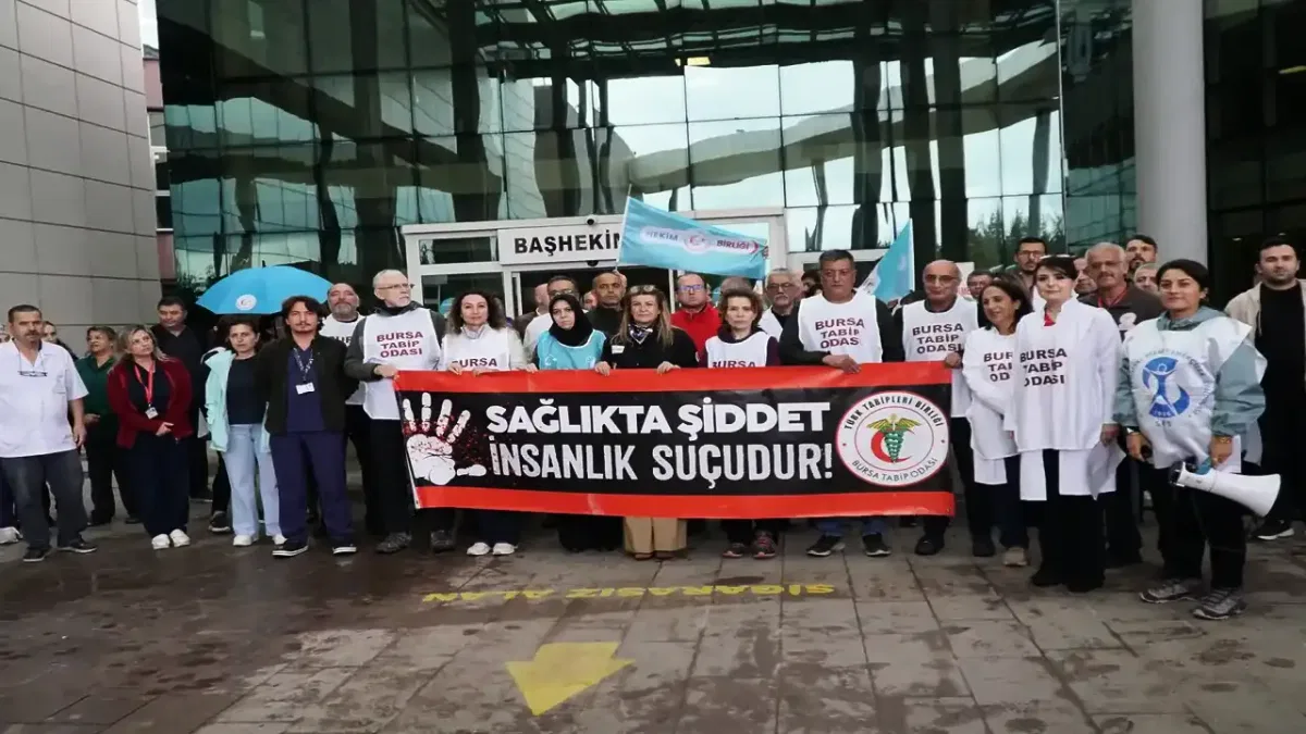 Mudanya'da sağlık çalışanına şiddete ortak tepki