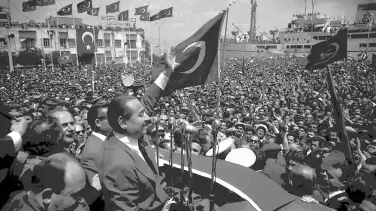Başbakan Menderes ve arkadaşları, idam edilişlerinin 61'inci yılında anılıyor