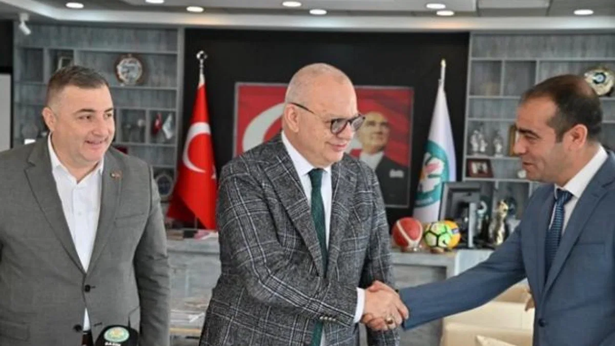 Manisa Büyükşehir Belediyesi'nde yüzler gülüyor