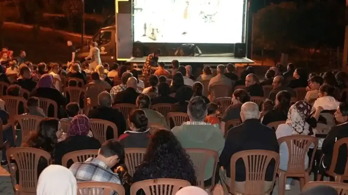 “Köyümde Sinema Günleri” ile nostalji rüzgarı sürüyor