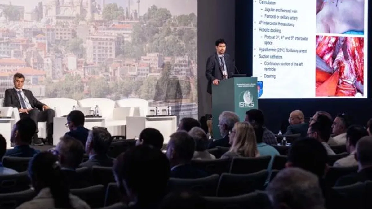 İstanbul’da kalp cerrahisinde dev buluşma