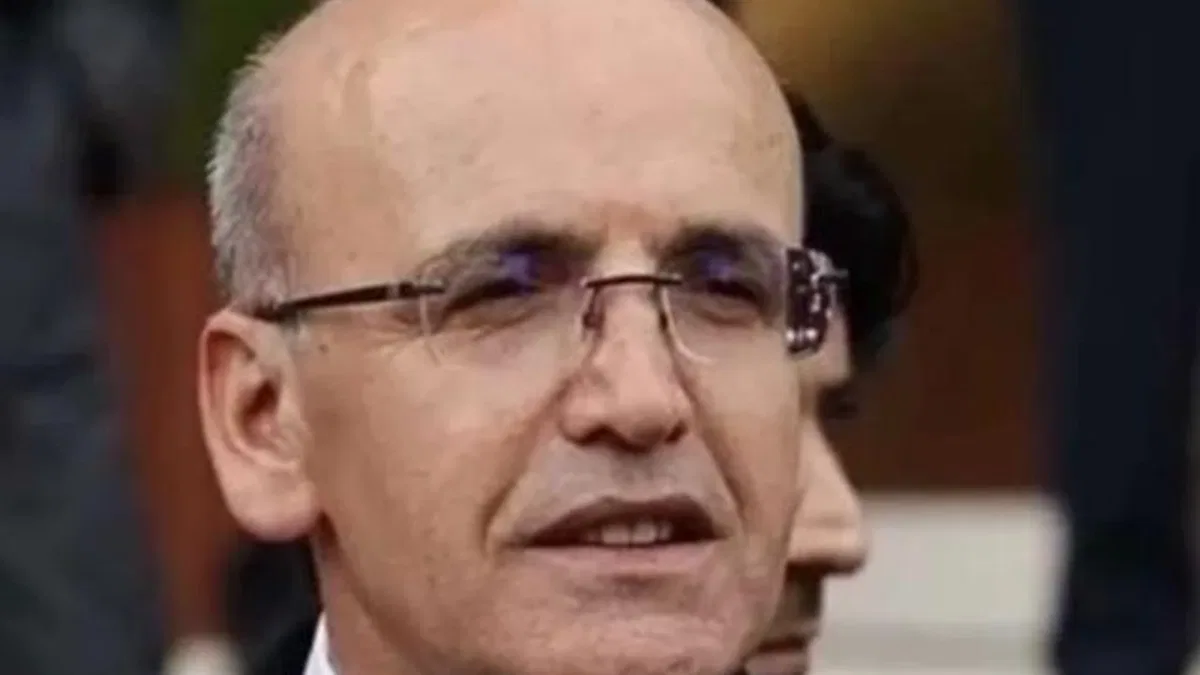 Bakan Şimşek: Beklentiler iyileşiyor, güven artıyor