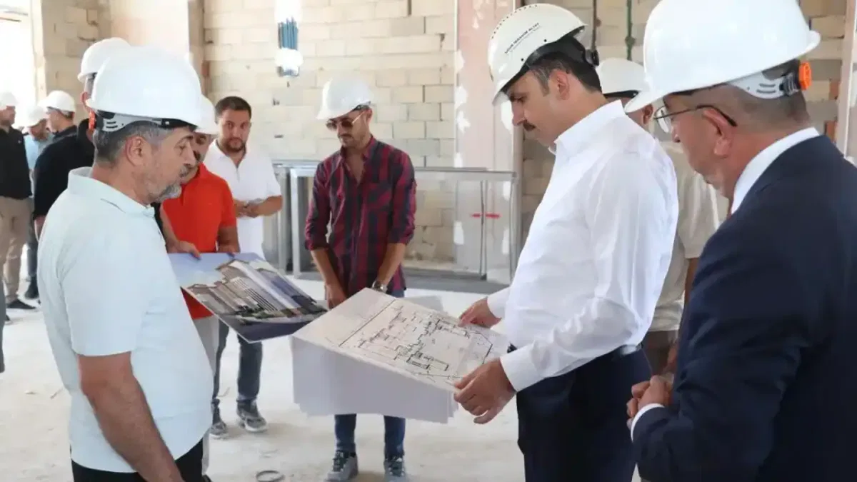 Konya Büyükşehir Gençlik Kampüsü'ne Başkan Altay'dan yakın mercek