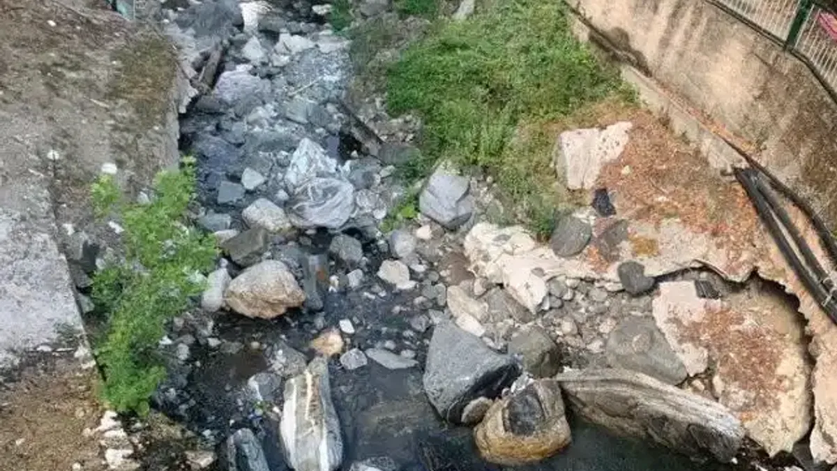 Bursa'da Saitabat Şelalesi’nin bakımsızlığı vatandaşın dikkatini çekiyor
