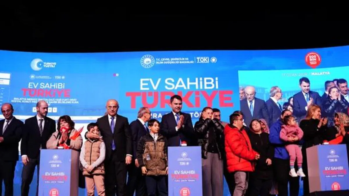 10 bin konut için kuralar çekildi