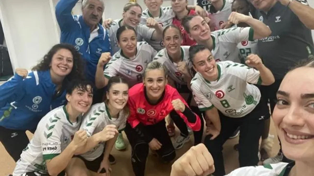 Üç temsilcimiz EHF'de üçüncü tura yükseldi