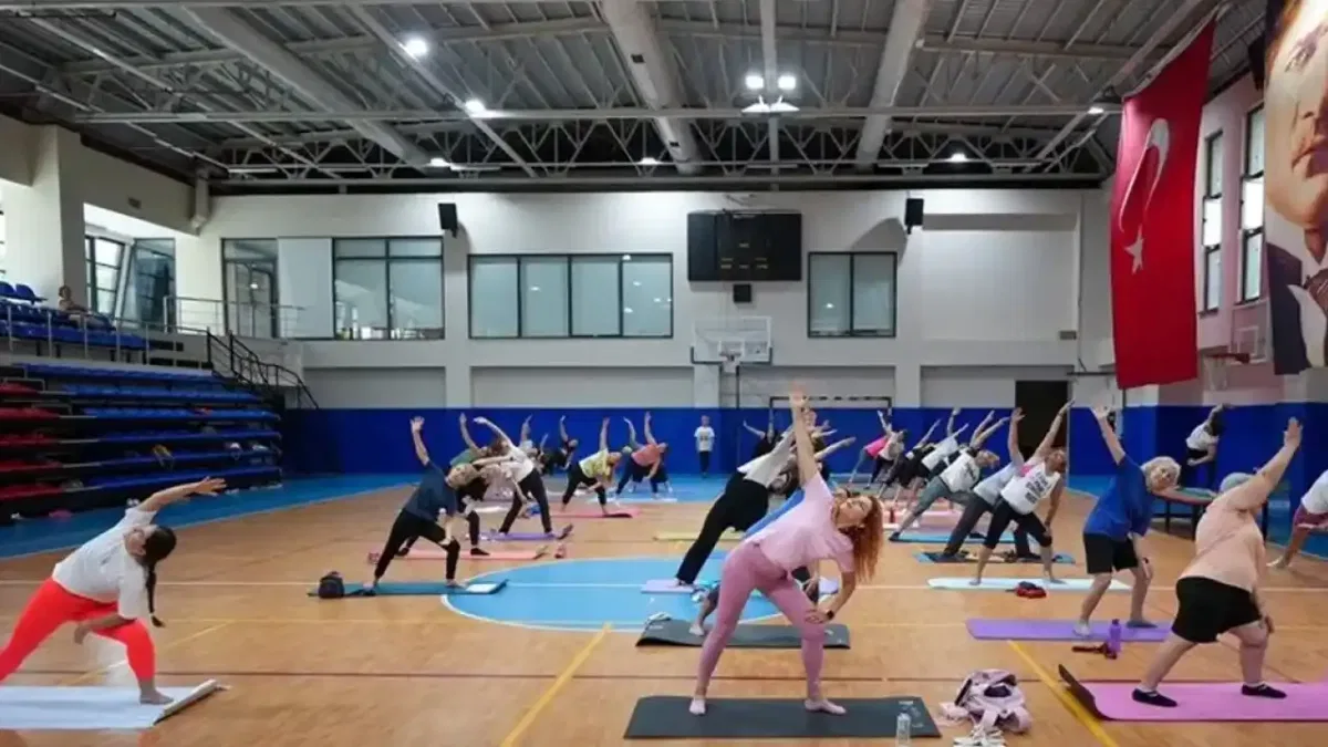 İstanbul Maltepe'de kadınlar için yoga dersleri