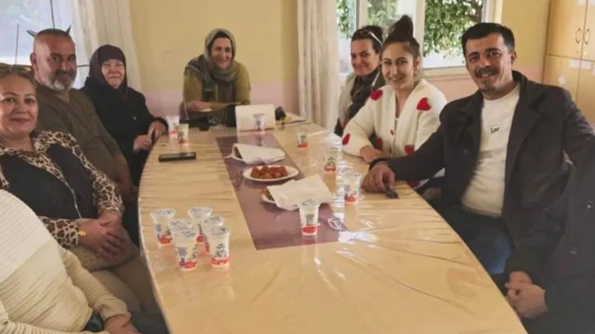 Emekli öğretmen ölüm yıldönümünde görev yaptığı okulda anıldı