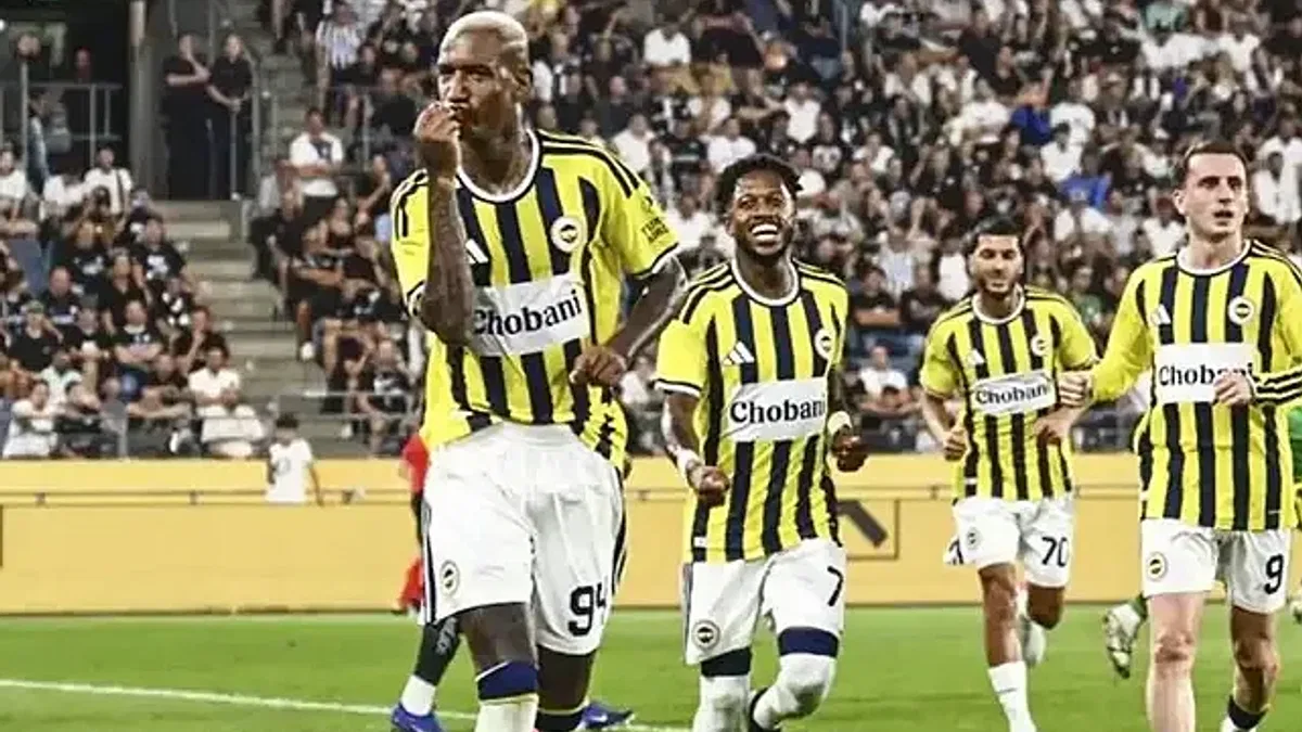 Sturm Graz 0-1 Fenerbahçe (Maç Sonucu) Fener Şampiyonlar Ligi'nde play-off'a yükseldi!