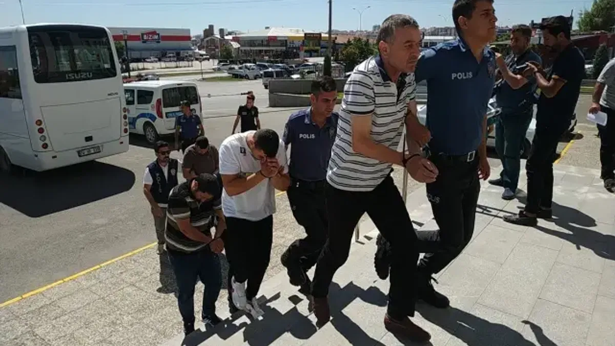 Karaman merkezli dolandırıcılık operasyonunda 11 şüpheli tutuklandı
