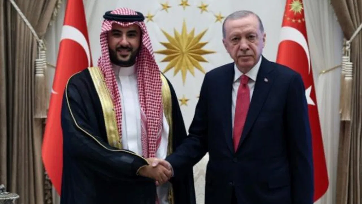 Suudi Arabistan Savunma Bakanı Beştepe'de