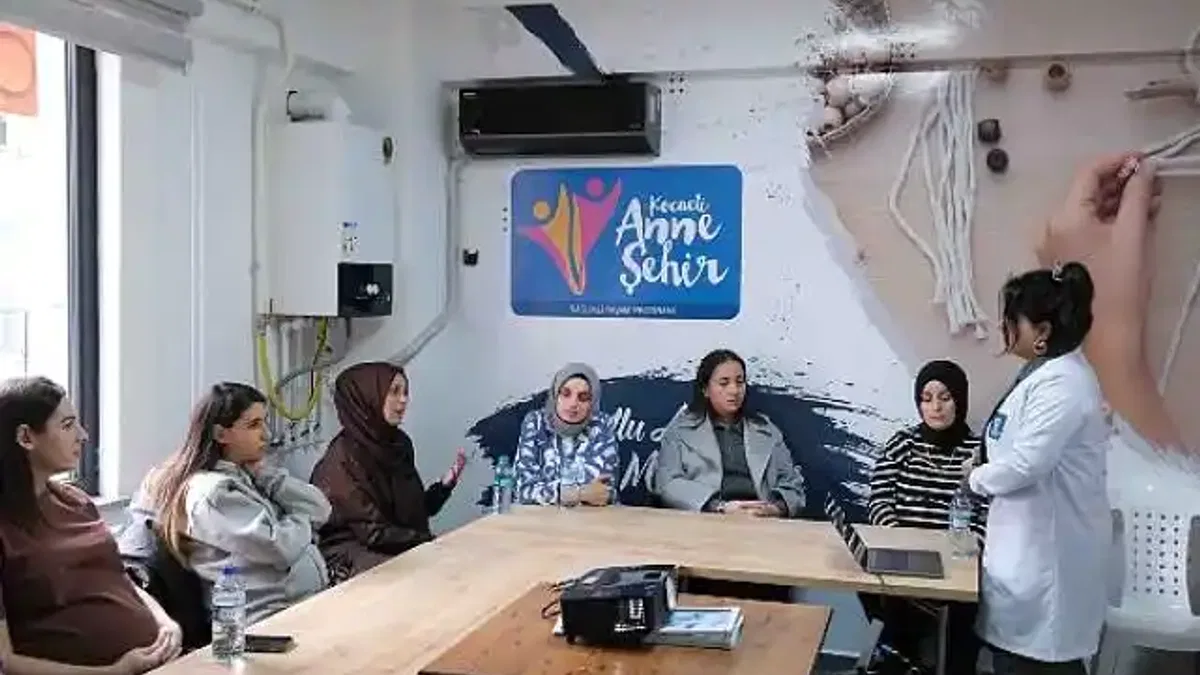 Büyükşehir'den anne ve anne adaylarına seminer