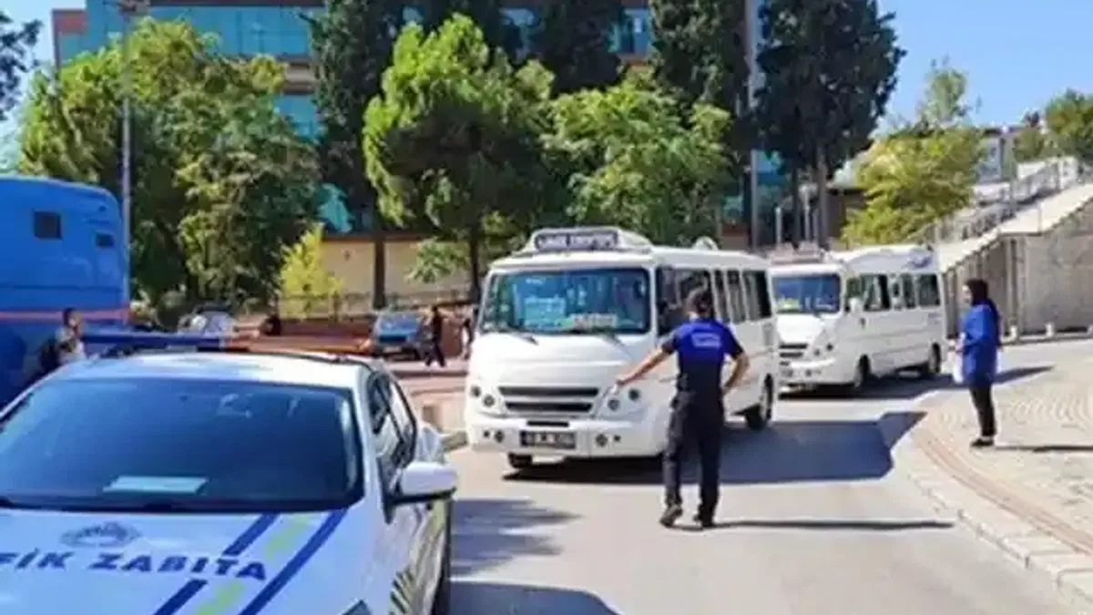 Zabıta, trafik ve yolcu konforu için sahada