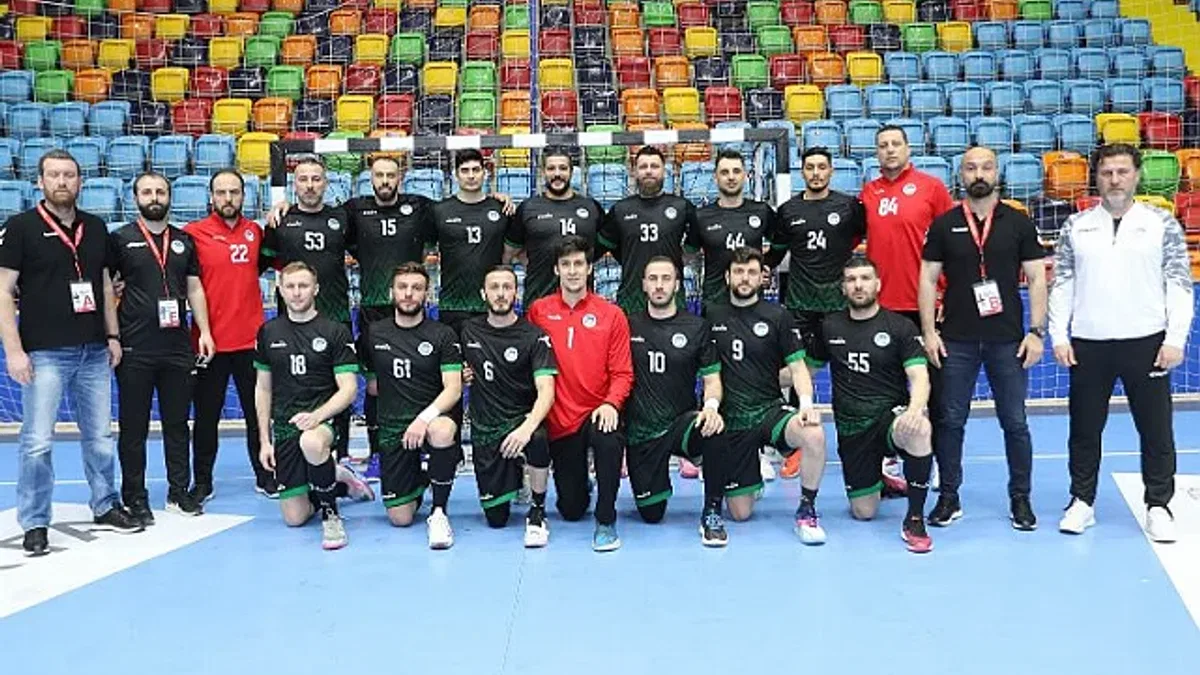 Sakarya Trabzon'da zirve takibini sürdürdü