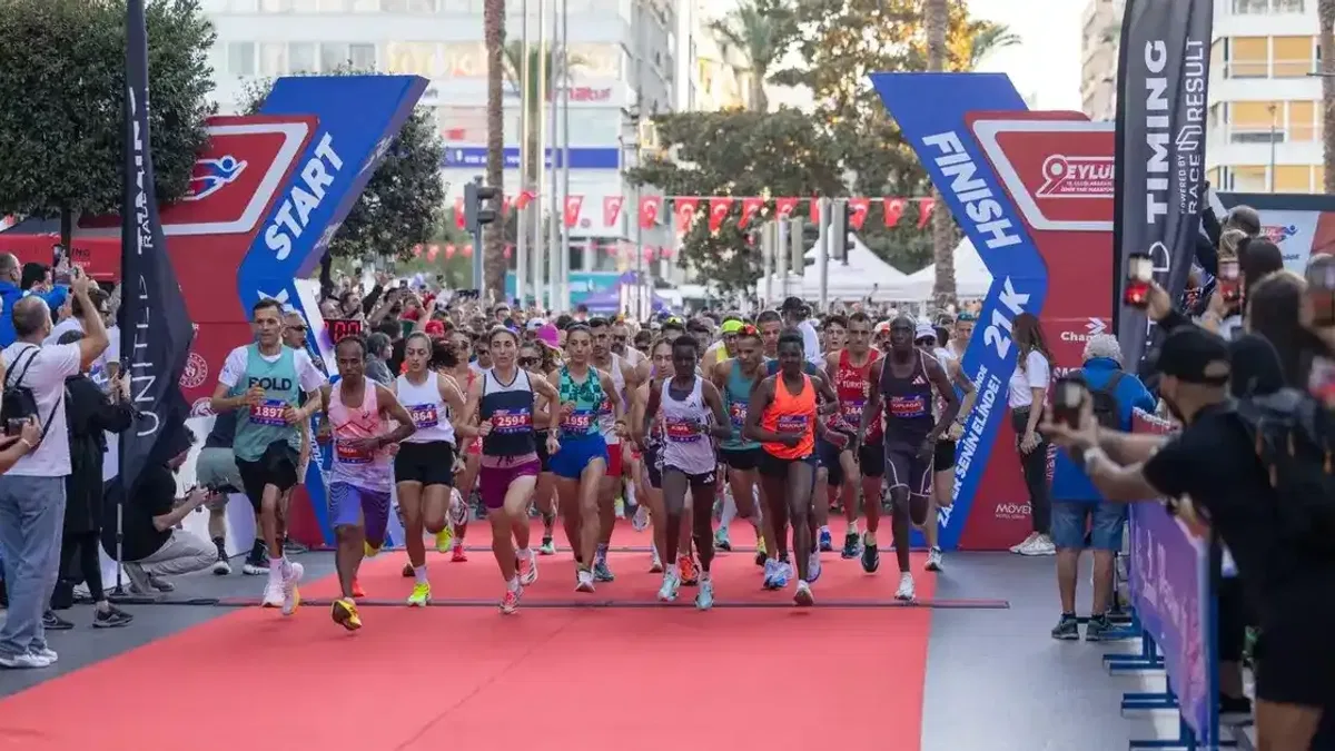 İzmir Yarı Maratonu için geri sayım başladı