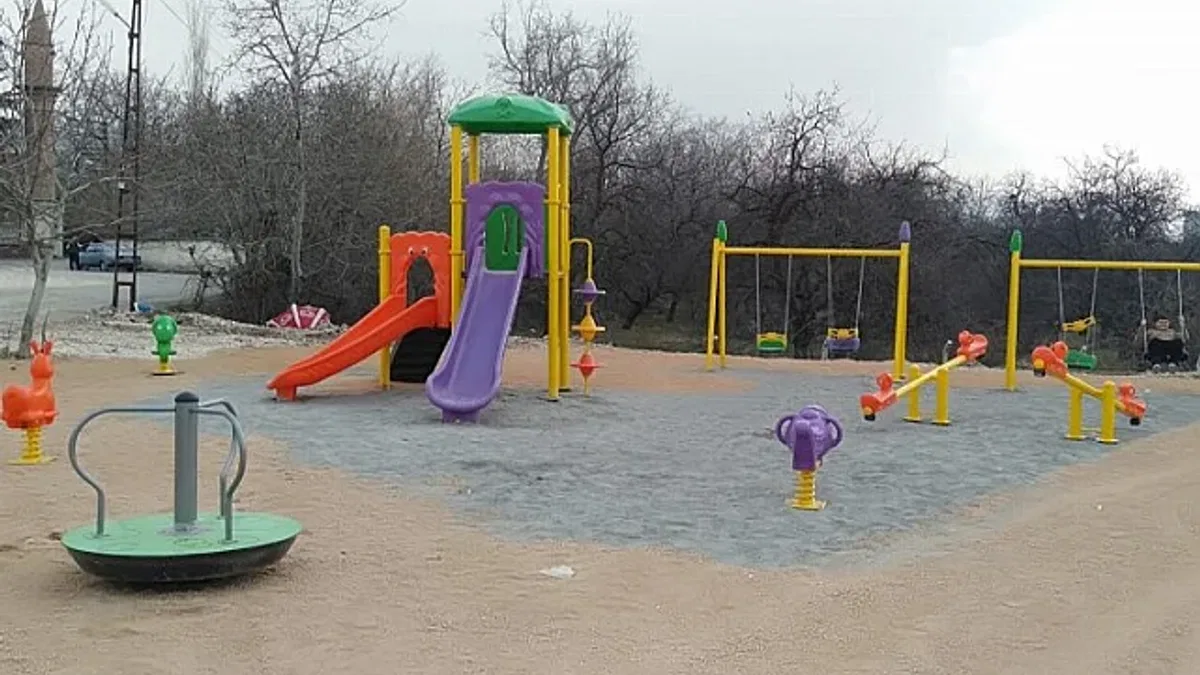 Güzelbahçe Yeşilyurt'ta çocuklar için oyun grubu kuruyor