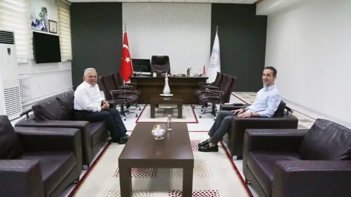 ERÜ Başkan Büyükkılıç'ı ağırladı