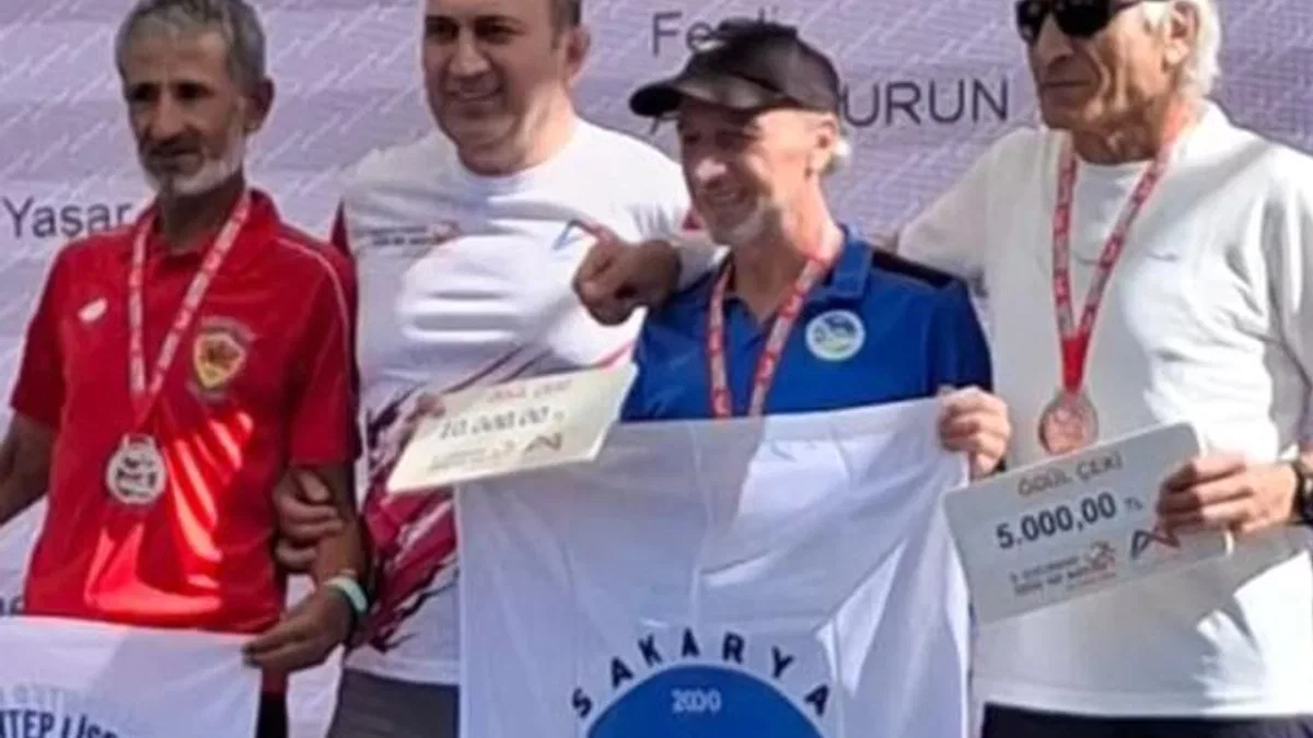 Uluslararası maratonda birincilik kürsüsü Ali Turan’ın