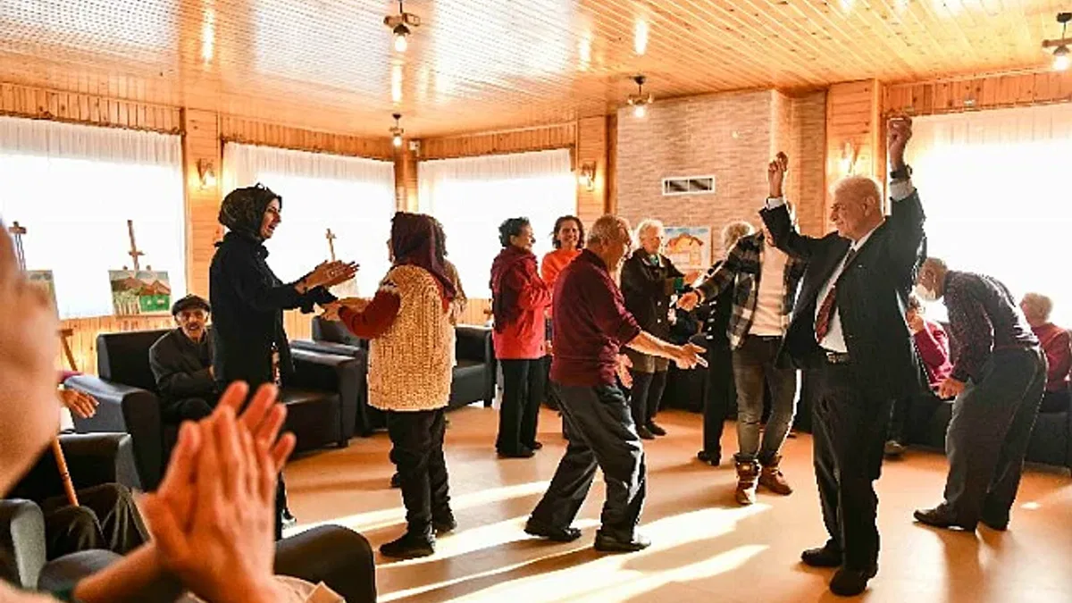 ASYM misafirlerini ağırlamaya devam ediyor