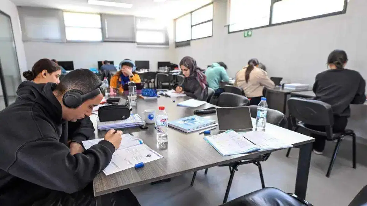 Mersin’de okuma salonları gençlere eğitimde destek sunuyor