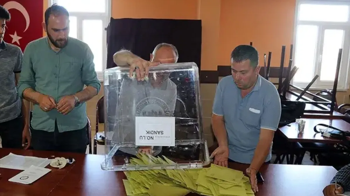 Dodurga'da kesin olmayan sonuçlara göre belediye başkanlığını AK Parti adayı Kaşıkcı kazandı