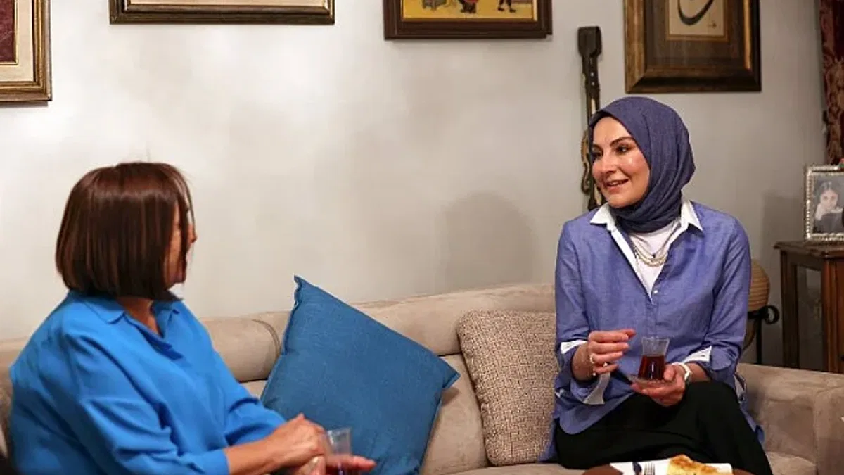 Babacan ile Kılıçdaroğlu mutfağa girdi... Eşlerini merakta bıraktılar!