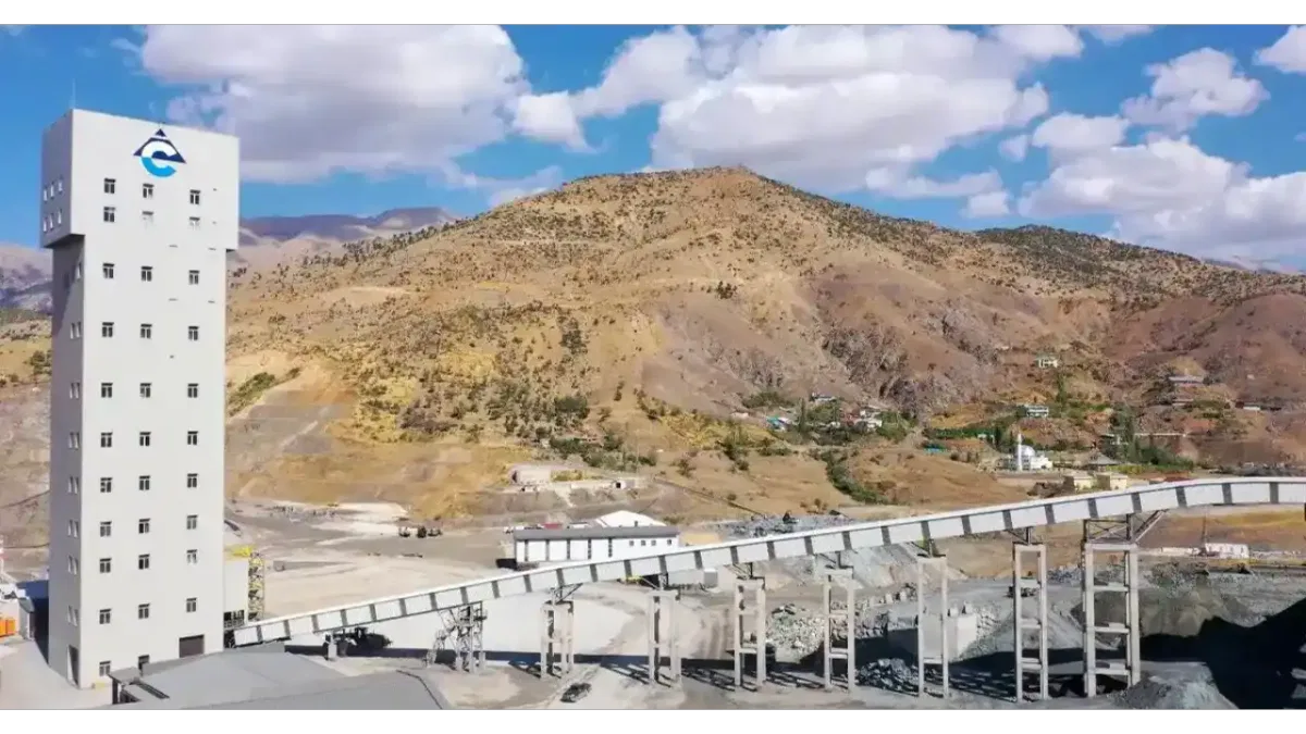 Eti Bakır Siirt'te yerin 669 metre altından 180 milyon dolarlık katkı sağlıyor