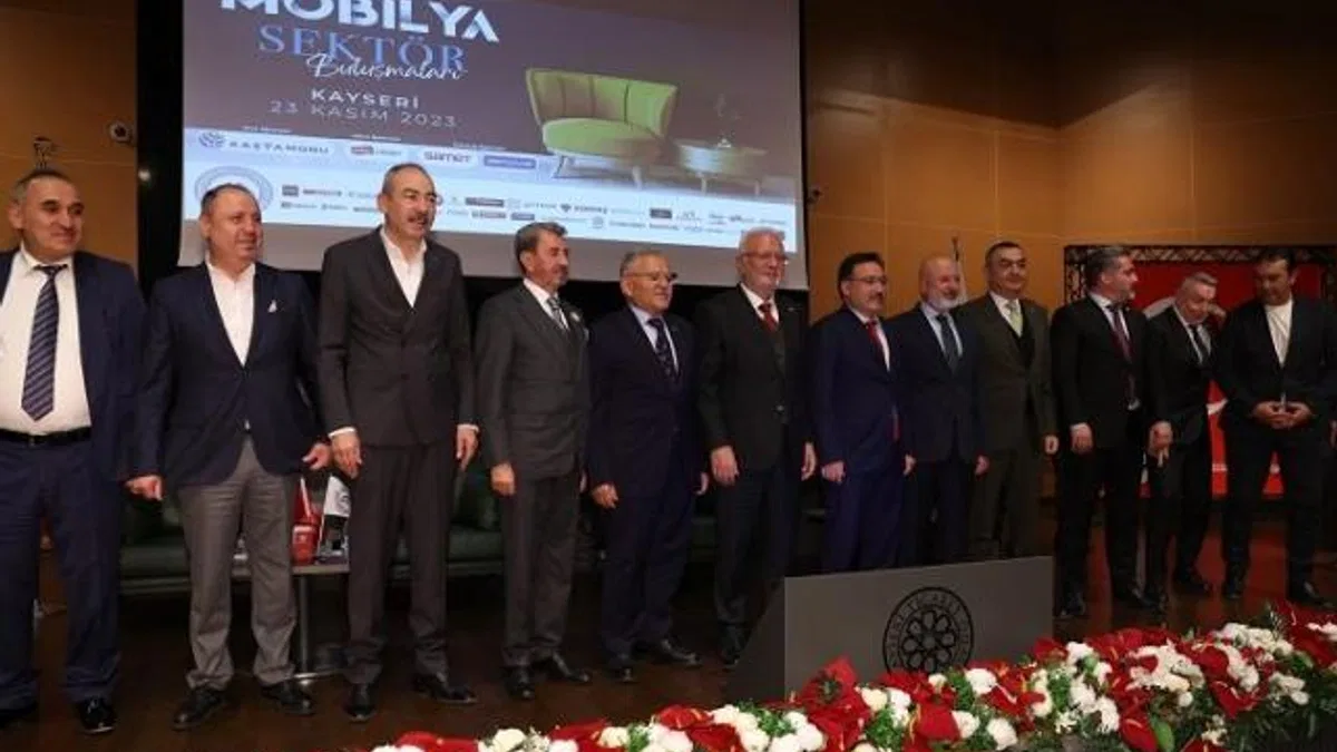 Mustafa Elitaş'tan MOYKON'a ziyaret