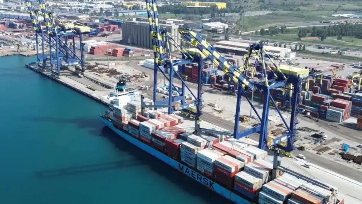 Dış ticarette ihracat ve ithalat geriledi