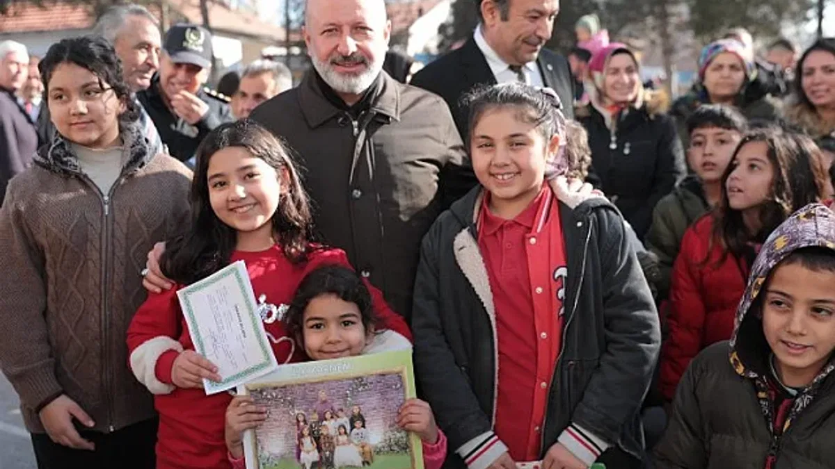 Çolakbayrakdar'dan gençler için seferberlik (ÖZEL HABER)