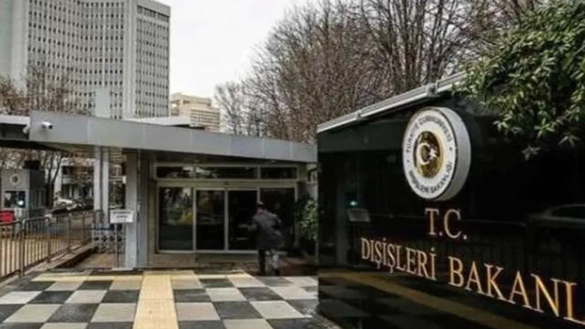 Dışişleri: Filoya müdahale korsanlık eylemidir