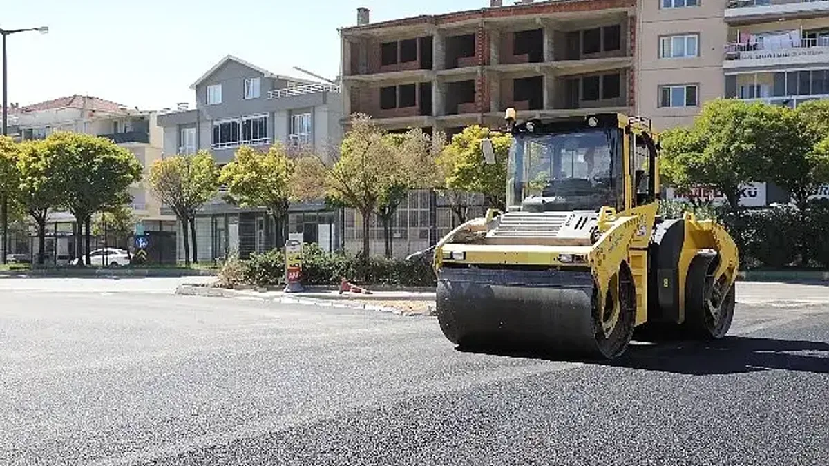 Gemlik'te 2022'de dört koldan yol çalışması