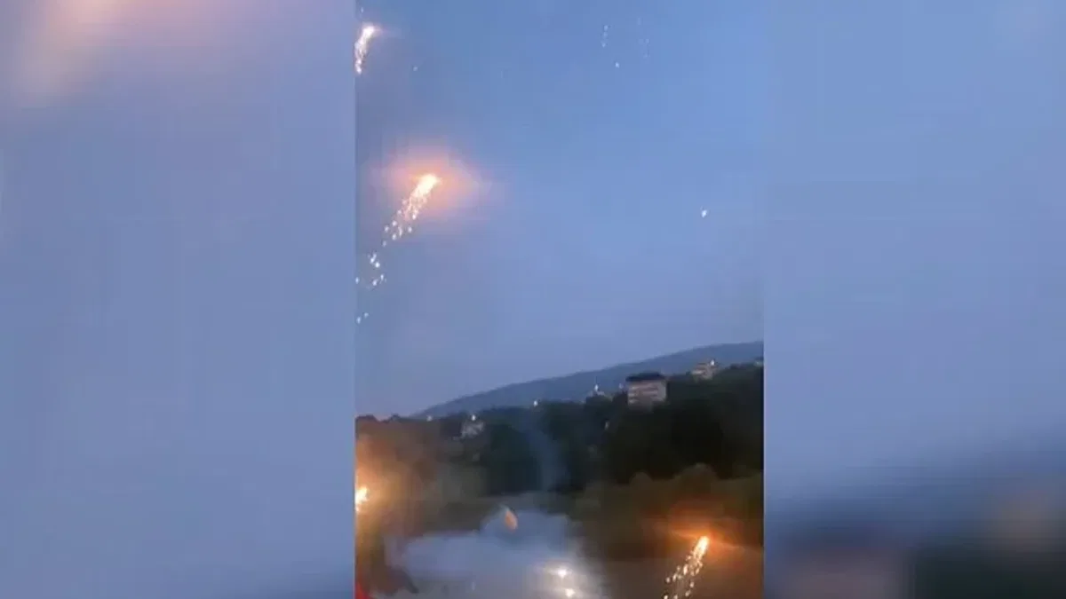 Nilüfer Boğaz Cafe'de havai fişek dehşeti!
