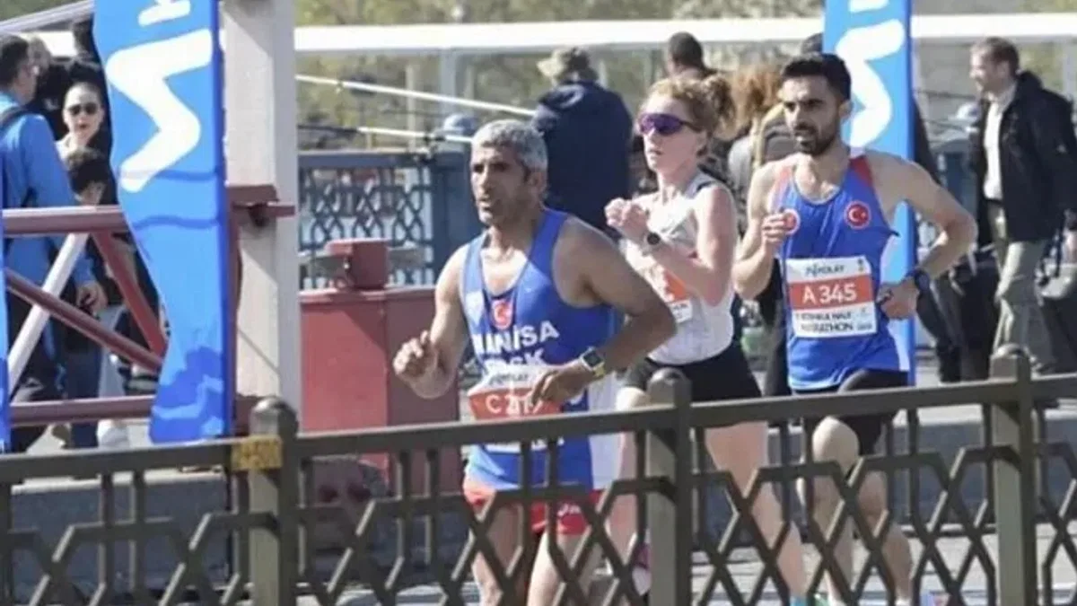 Manisalı atlet Bayram İstanbul Yarı Maratonu'na damga vurdu